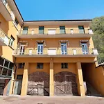 아파트 Casa Centro Mombello *